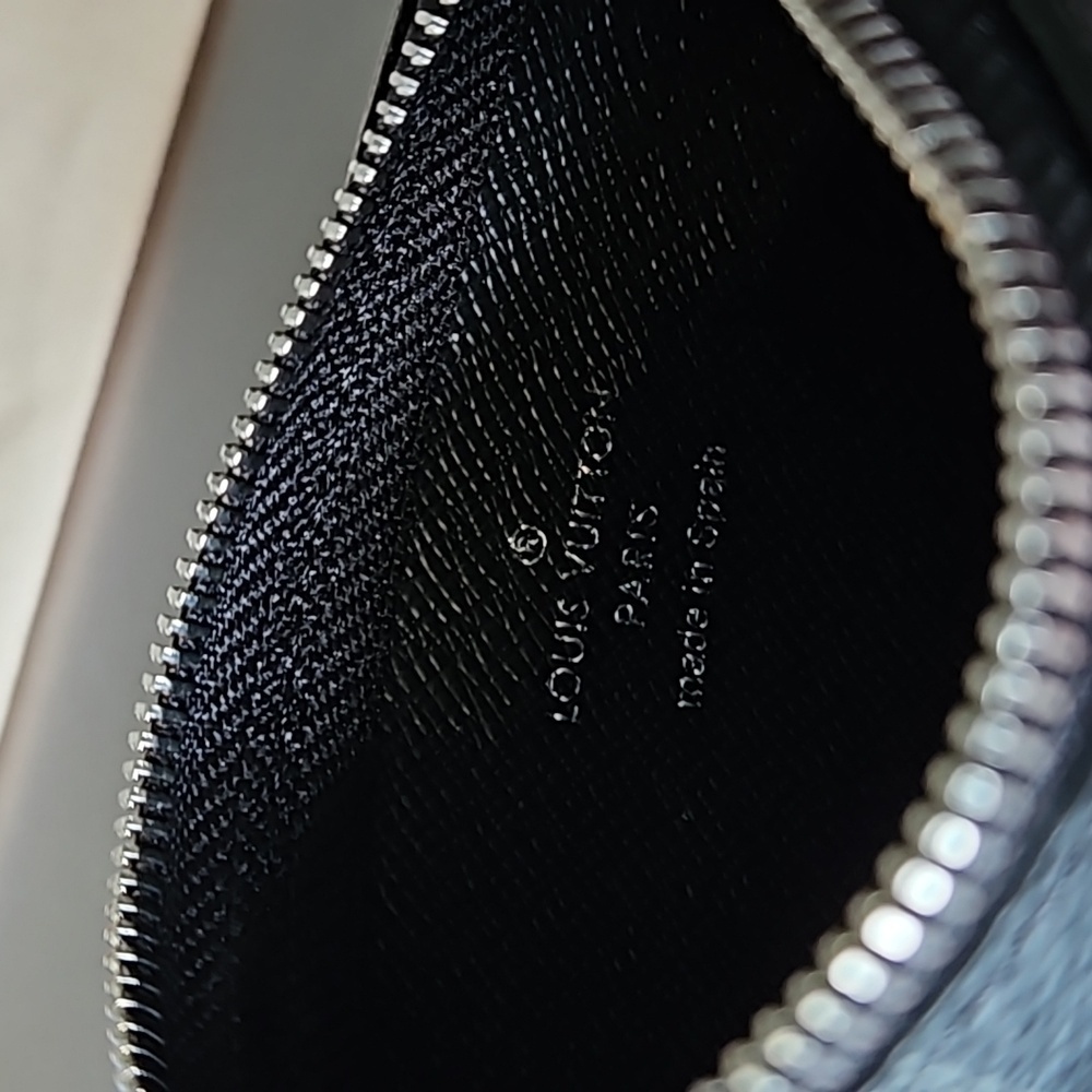 Louis Vuitton Pochette Cles Damier Graphite Key Pouch - Picture 4 of 4